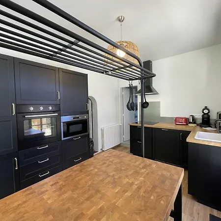 Villa Spacieuse Pour 9 Pers, A 5 Min De La Plage, Jardin, Bbq, Wifi, Parking, Parfait Pour Familles/amis - Fr-1-379-149