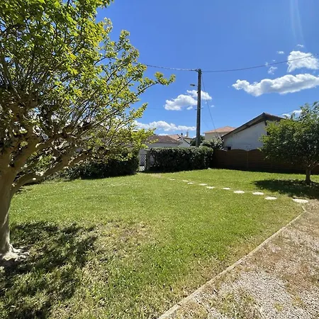 Villa Spacieuse Pour 9 Pers, A 5 Min De La Plage, Jardin, Bbq, Wifi, Parking, Parfait Pour Familles/amis - Fr-1-379-149 *
